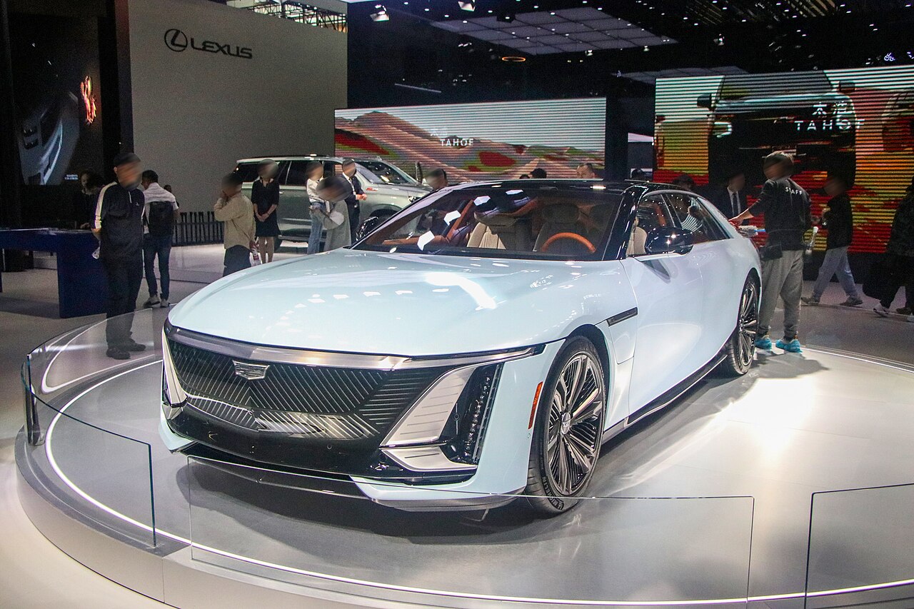 Bedah Fitur Cadillac Celestiq 2026: Inovasi dan Teknologi Tersembunyi